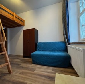 Konstancin-Jeziorna, Grapa. Do wynajęcia mieszkanie z antresolą i dostępem do ogrodu. WYNAJĘTE 2
