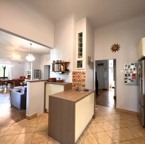 Apartament w historycznym dawnym pensjonacie 14