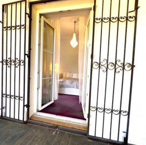 Apartament w historycznym dawnym pensjonacie 2