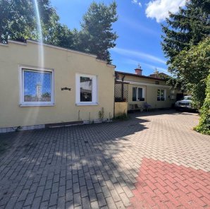 Nieruchomość inwestycyjna z dochodem w centrum Konstancina-Jeziorny 1