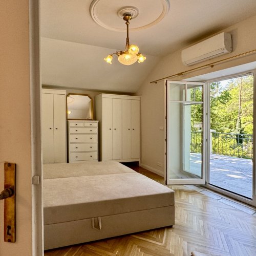 Reprezentacyjna willa do wynajęcia w najlepszym miejscu uzdrowiska 1