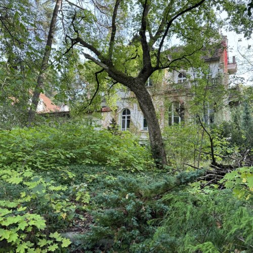 Willa nad wodą 1
