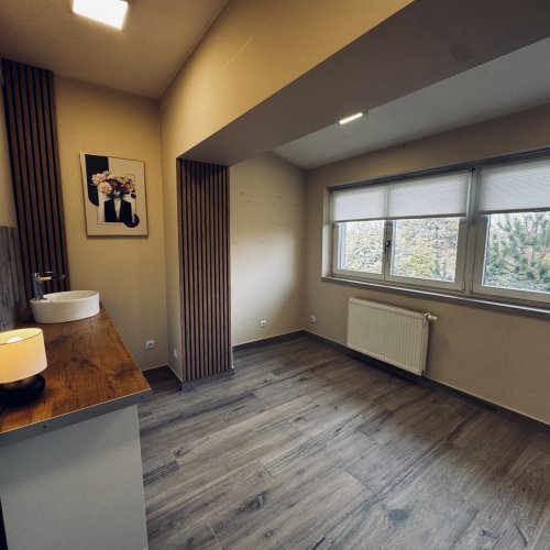 Nowe gabinety do wynajęcia w Konstancinie 8