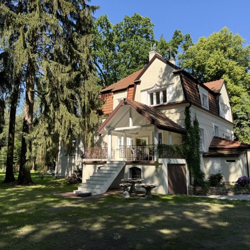 Reprezentacyjna willa do wynajęcia w najlepszym miejscu uzdrowiska 12