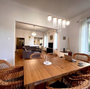 Apartament w historycznym dawnym pensjonacie 1