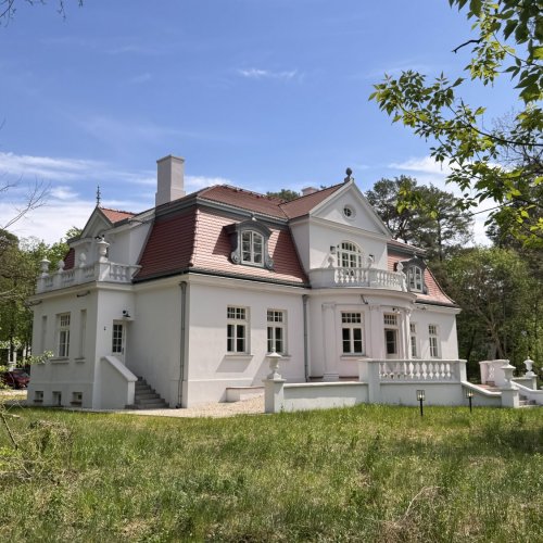 Posiadłość nad rzeką w Konstancinie 12
