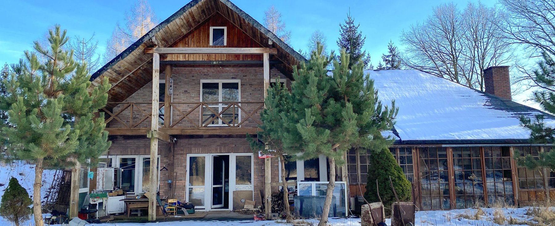 3297m2, Słomczyn pod dębem